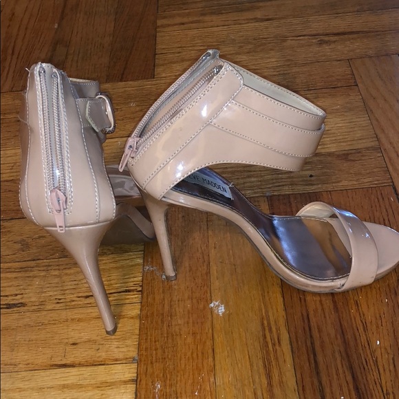 Pumps - Picture 2 of 2